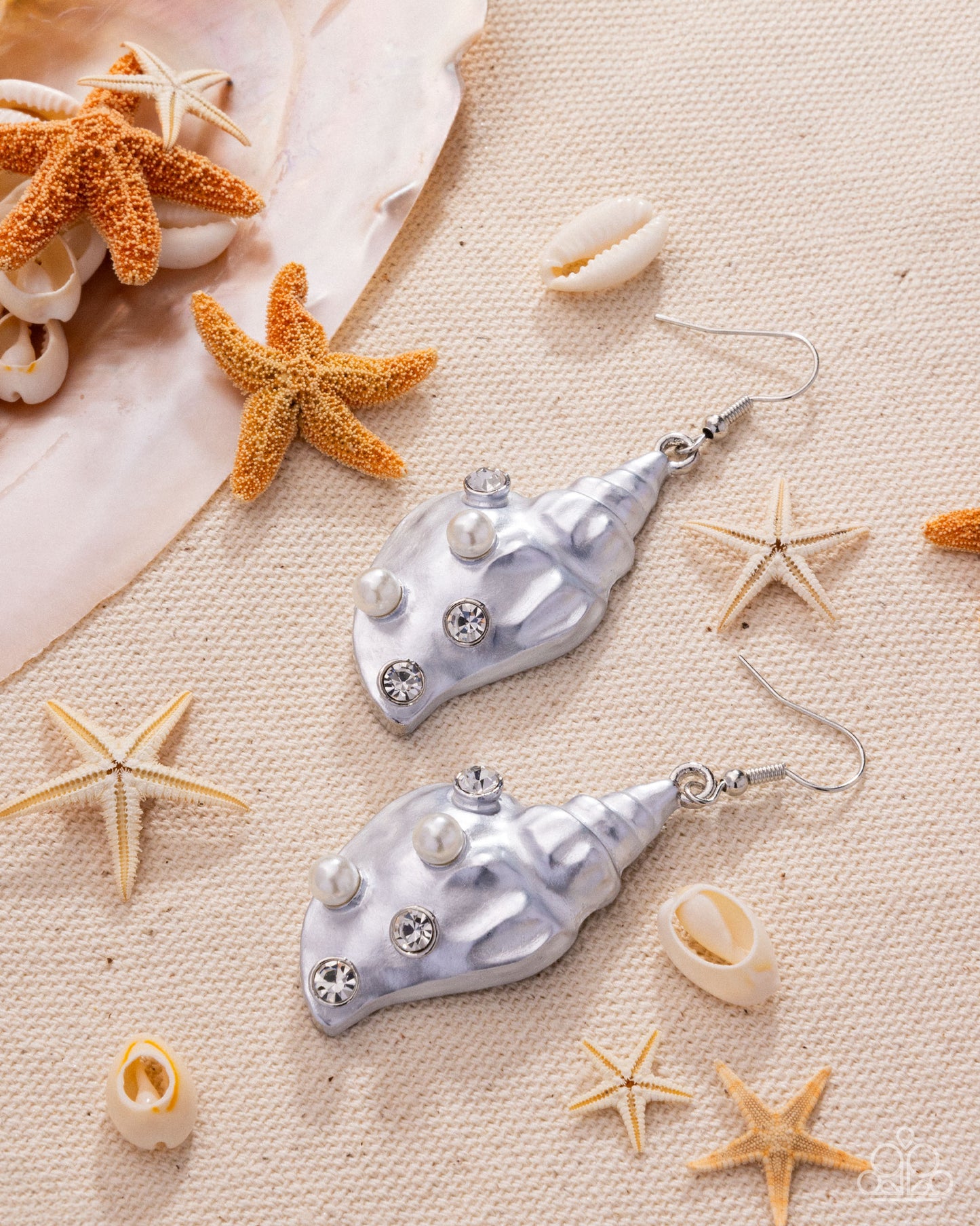 Coastal Conch - White