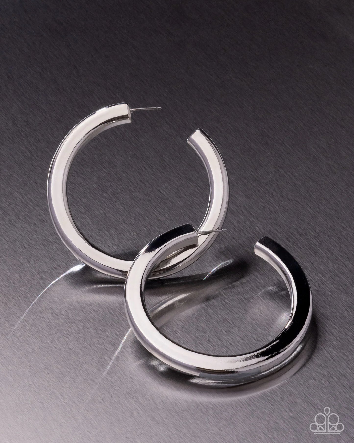 Sleek Spotlight - silver