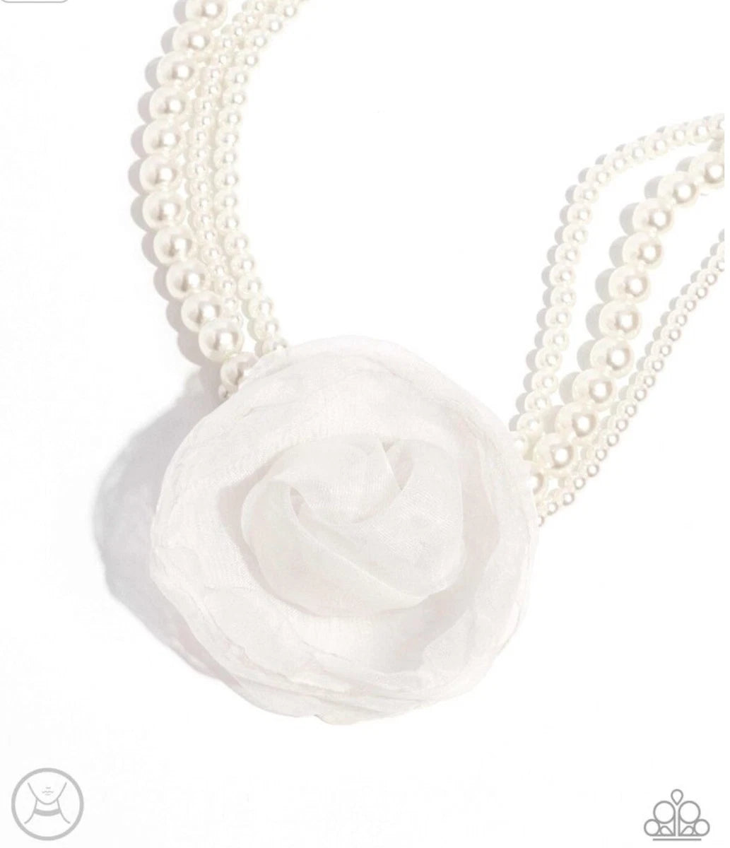 Radiant Rosette - White