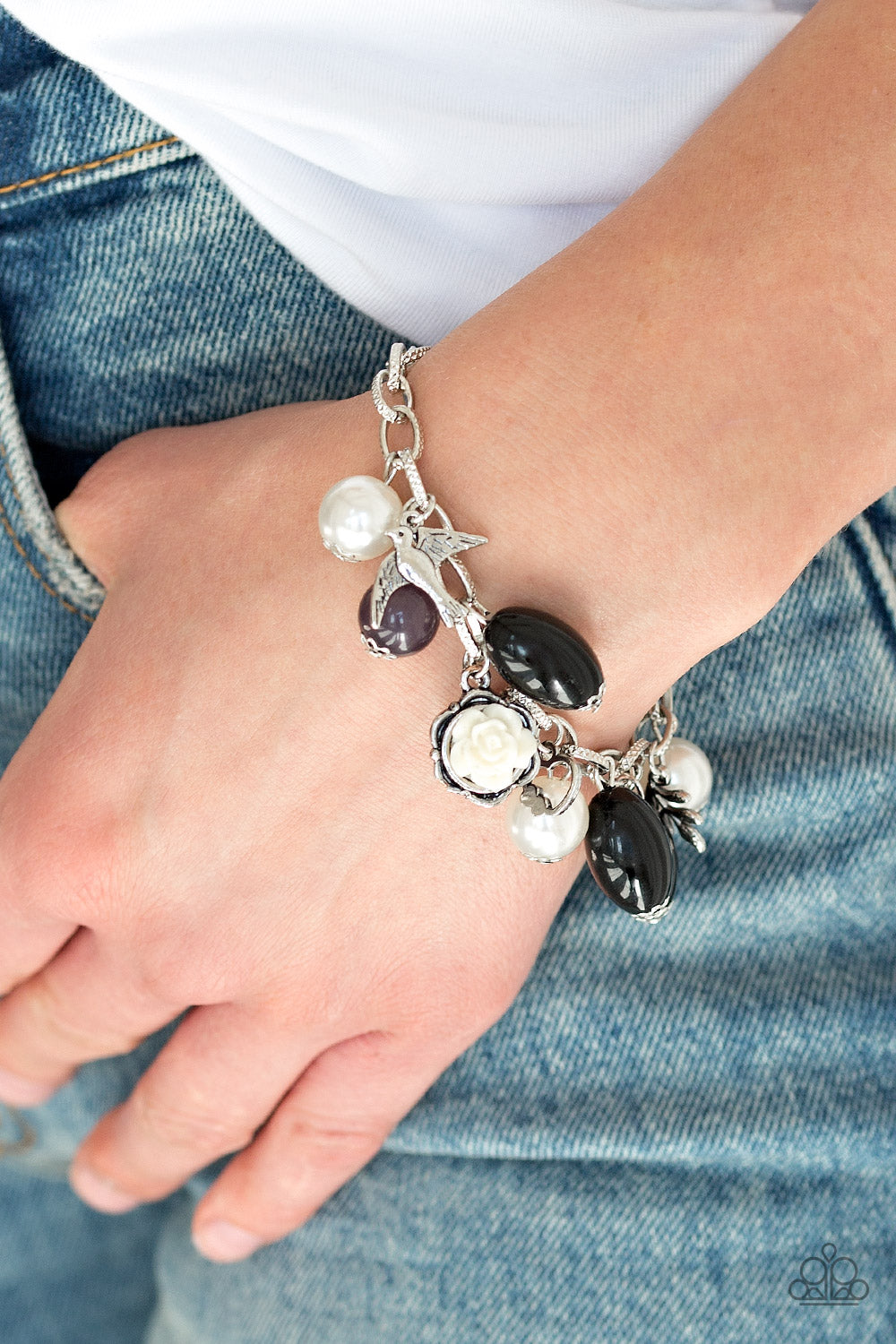 Love Doves - Black - Bling Sisters Boutique with The Dilley Girls