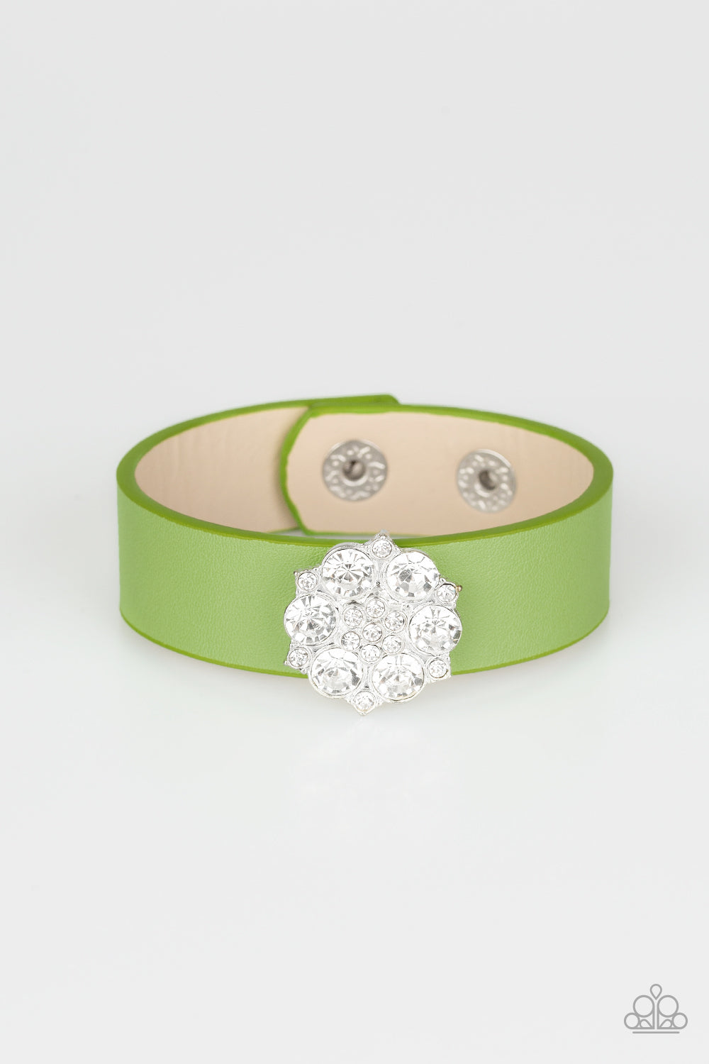 Show-Stopper - Green - Bling Sisters Boutique with The Dilley Girls