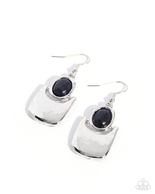 Eye-Catching Element - Black