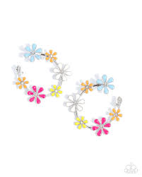 Wreathed Welcome - multi