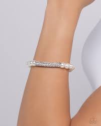 Elegance Embodied - gold