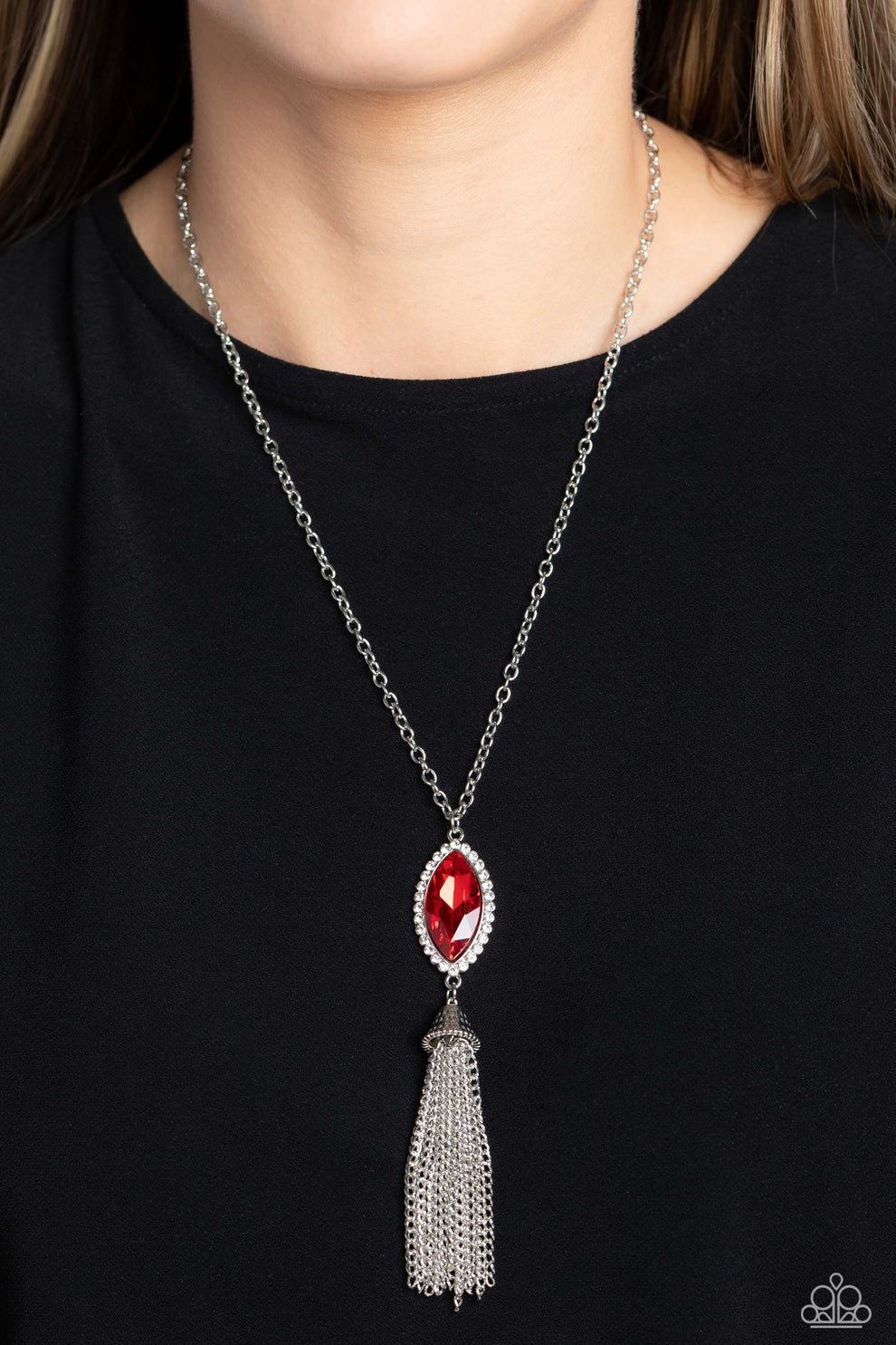 Tassel Tabloid - red