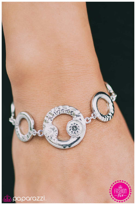 Picture Of Perfection - Bling Sisters Boutique with The Dilley Girls